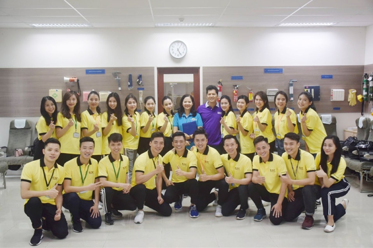 Giảng viên và người học tại Kent International College (Nguồn: Kent)