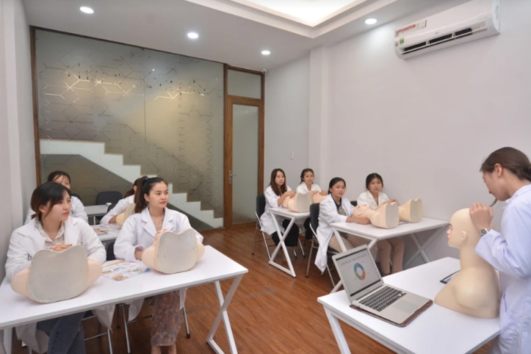 Những lý do bạn nên học tại Học viện Thẩm mỹ M.I.U