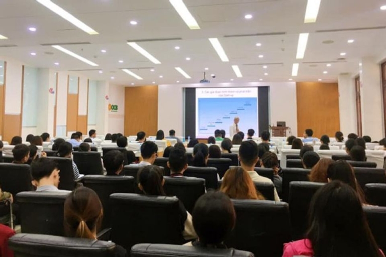 Các khóa học tại HUREDIN phù hợp với người mới bắt đầu 