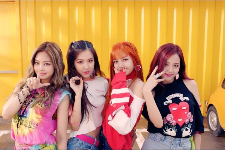 Đa số các bài hát tiếng Hàn đều viết về chủ đề tình yêu