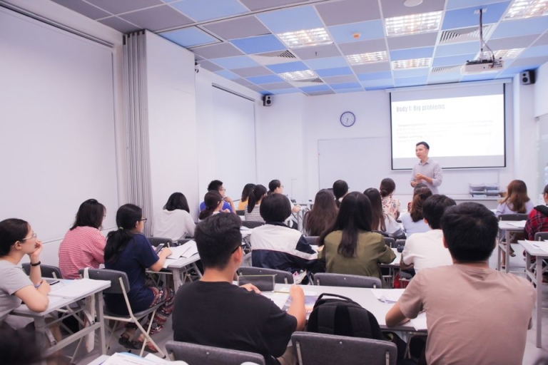 Hình ảnh một lớp học tại IPP