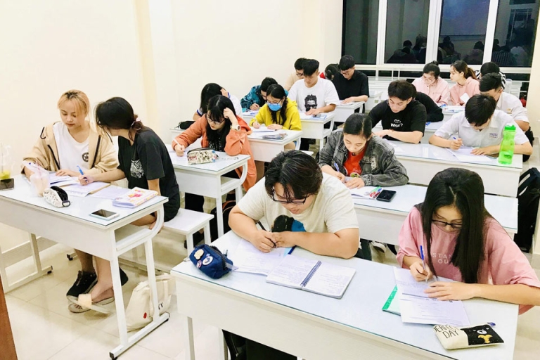 khóa học ielts dưới 5 triệu