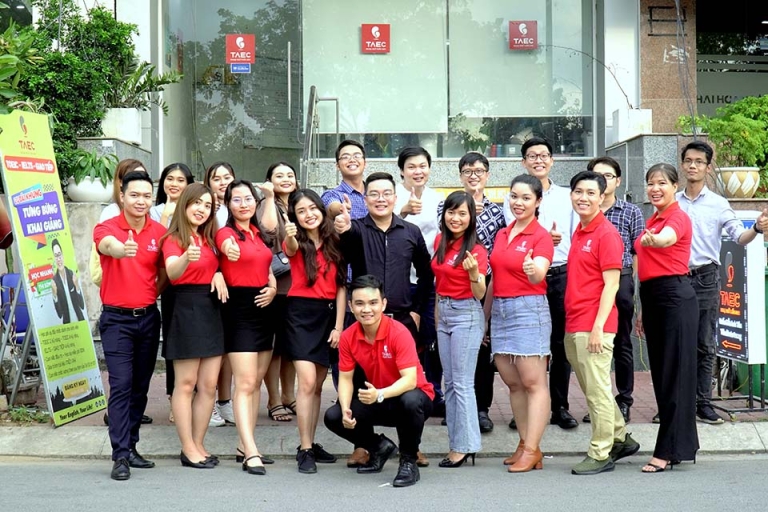 Đội ngũ giáo viên và nhân viên tâm huyết tại TAEC (Nguồn: TAEC)
