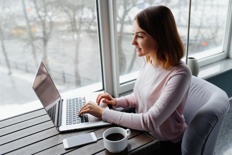 học tiếng Anh online với giáo viên bản ngữ