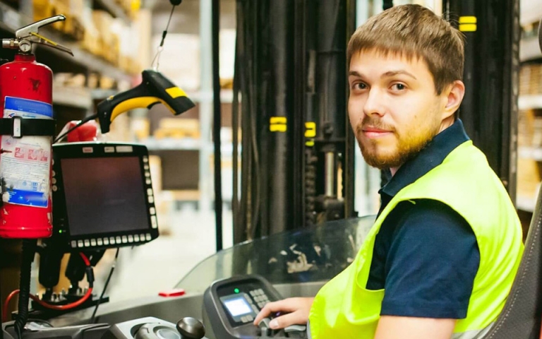 Ngành Vận hành máy móc có thời gian học chỉ 2 năm