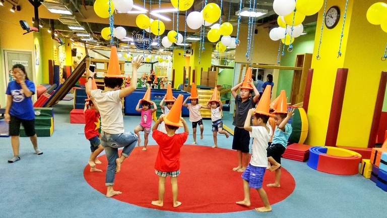 Trung tâm ngoại ngữ Gee