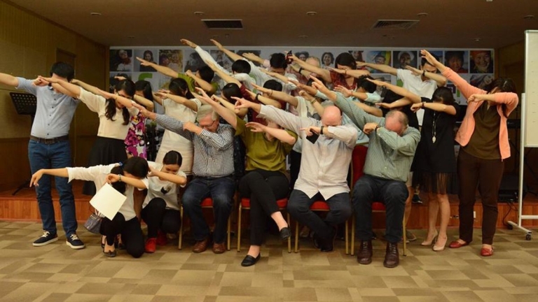 Trung tâm tiếng anh English Beyond Education