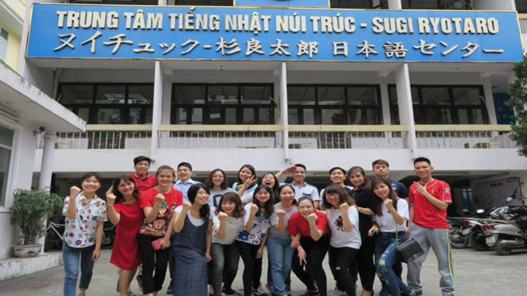 Trung Tâm Nhật ngữ Núi Trúc