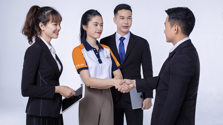 Đại Học Công Nghệ Miền Đông