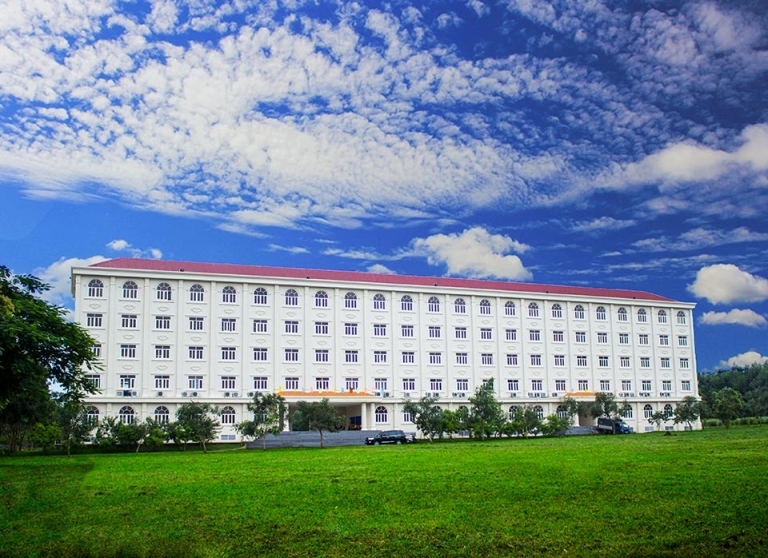 Đại học Công nghệ Miền Đông MUT