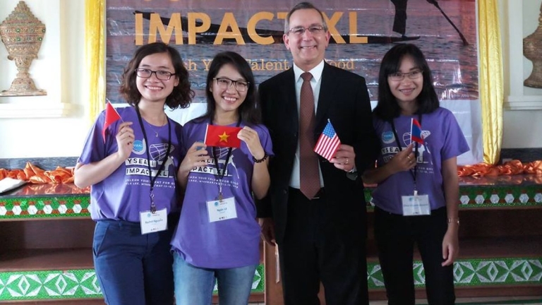 Trung Tâm Anh Ngữ Amazing You