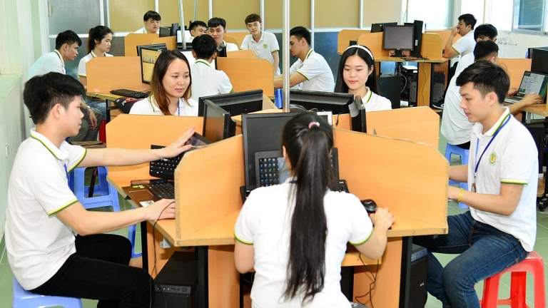 Đại học Công nghiệp Vinh