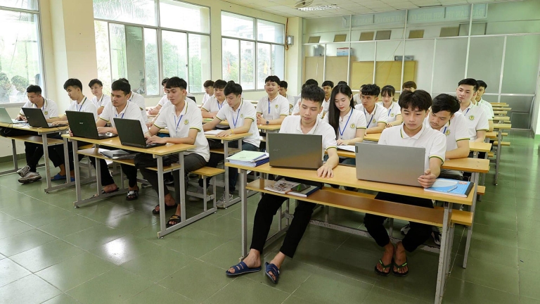 Đại học Công nghiệp Vinh