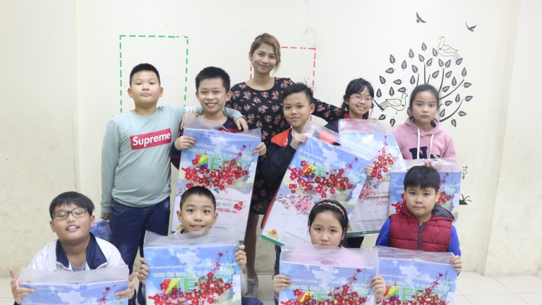 Trung Tâm Ngoại Ngữ Và Du Học Quốc Tế EDS