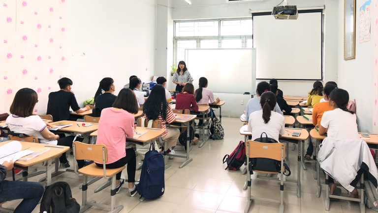 Trung tâm Hàn ngữ Dong A – UTE