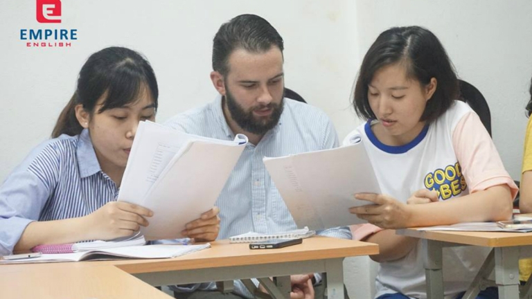 Học Viên Ngôn Ngữ Quốc Tế Empire