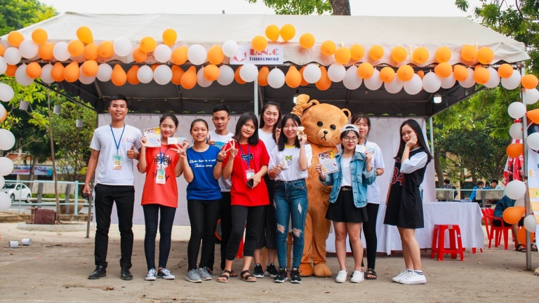 Trung Tâm Tiếng Anh D.C.N