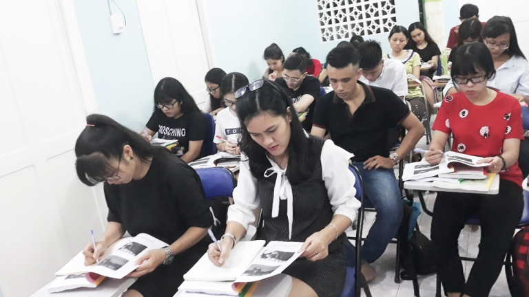 Trung tâm tiếng Anh TOEIC - Speaking Ms. Ngọc