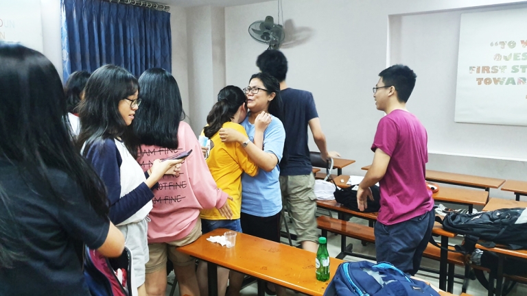 Trung Tâm Tiếng Anh Hồng Chuyên