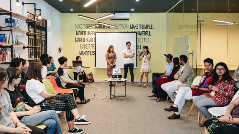 Trung Tâm Cosy English