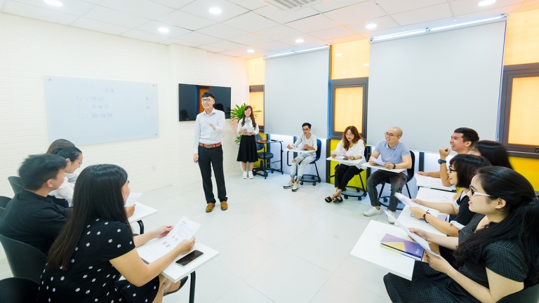 Học viện Ngôn ngữ châu Á GAMALI