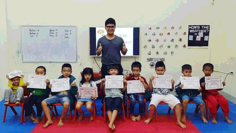 Trung tâm Anh ngữ Huyền Tây