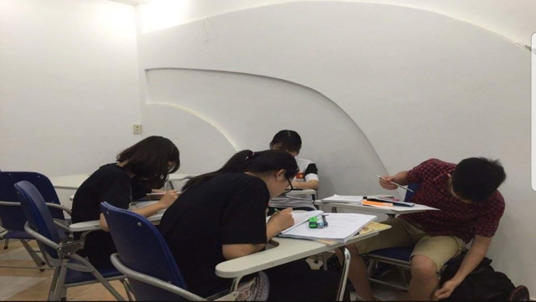 Trung tâm tiếng Anh Việt – Mỹ