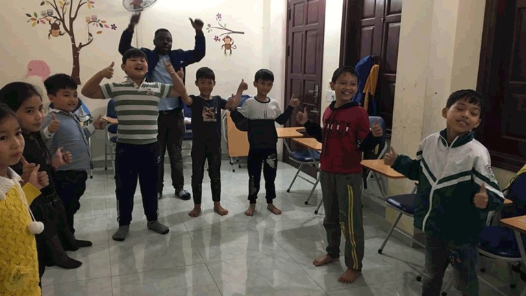 Trung tâm Anh ngữ Etina