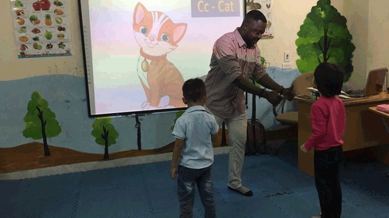 Trung tâm Anh ngữ Etina