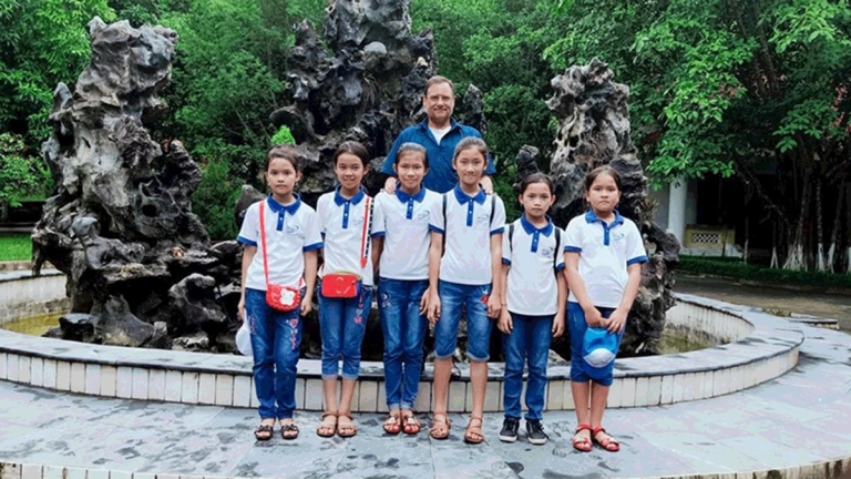 Trung tâm Ngoại ngữ Global - For Your Life