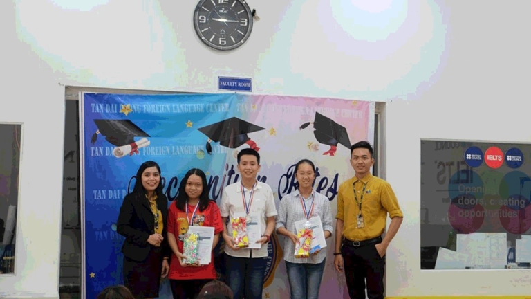 Trung tâm Ngoại ngữ Tân Đại Dương