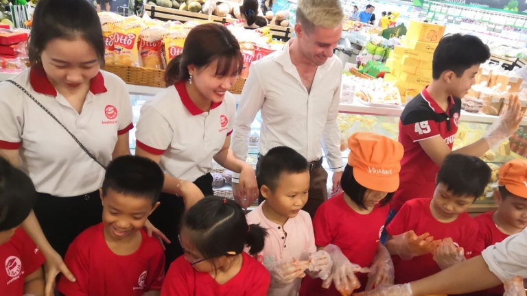 Trung tâm Ngoại ngữ For Kids