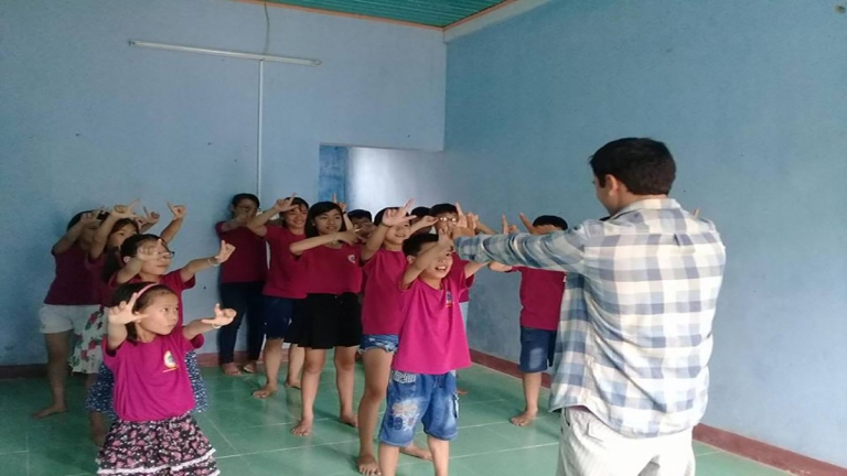 Trung tâm Ngoại ngữ Hải Lăng