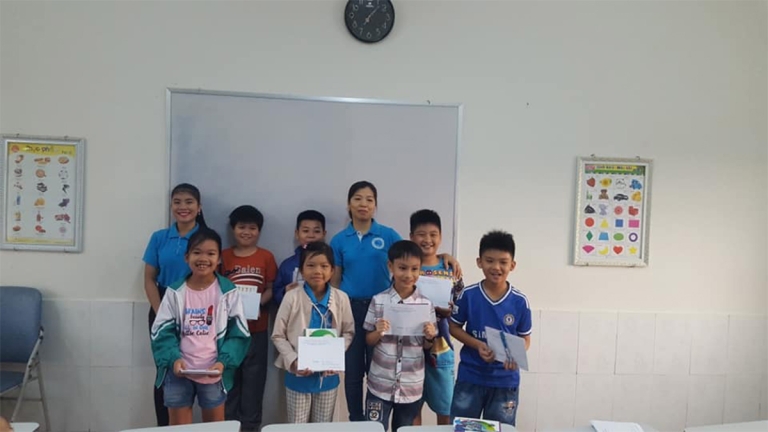 Trung tâm Ngoại ngữ Việt Úc Quảng Ngãi