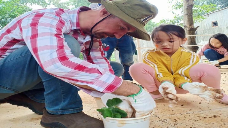 Trung tâm Ngoại Ngữ Quốc Tế Việt Mỹ Gia Lai