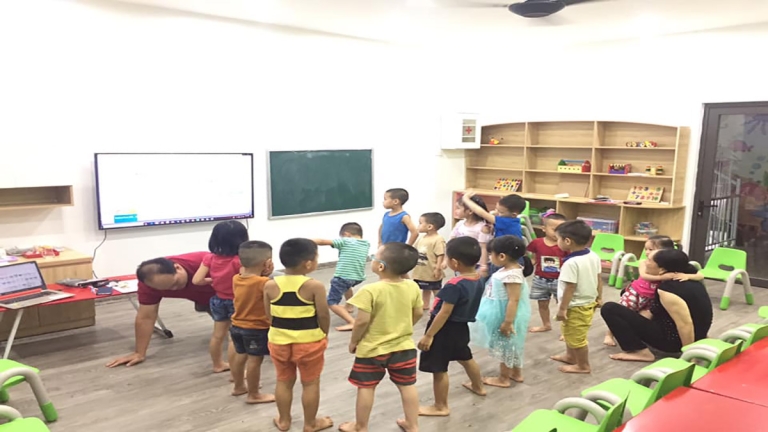 Trung tâm Ngoại ngữ Quốc tế Epro English Center