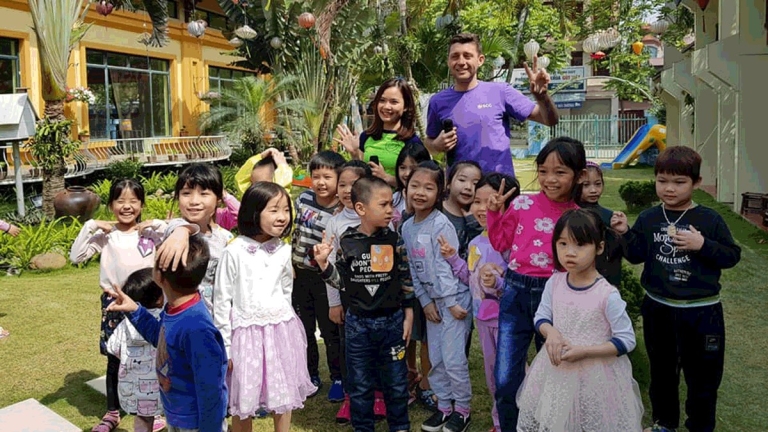 Trung tâm Ngoại ngữ ALE