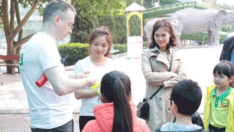 Trung tâm Ngoại ngữ ALE