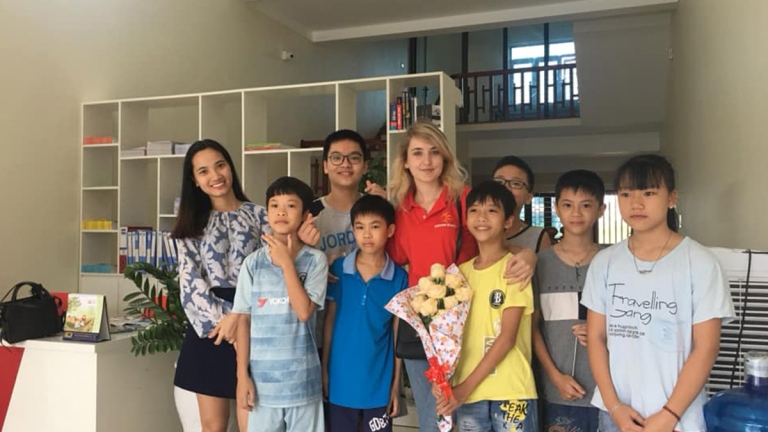 Trung tâm Anh ngữ Sunshine School