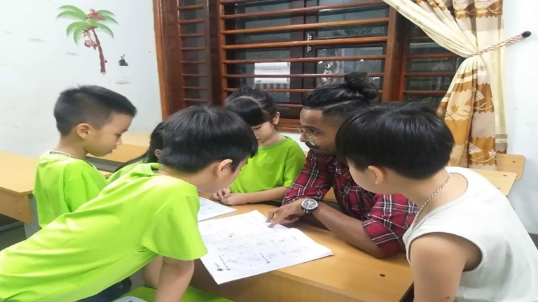 Trung tâm Ngoại ngữ Quỳnh Phương