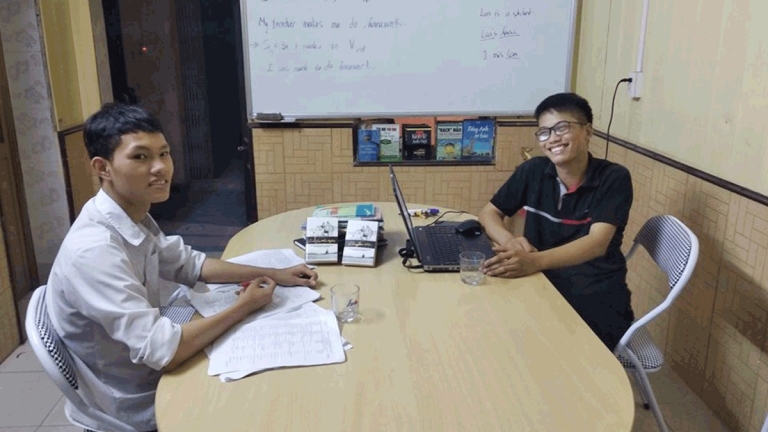 Trung tâm tiếng Anh Thái Bình Rice English