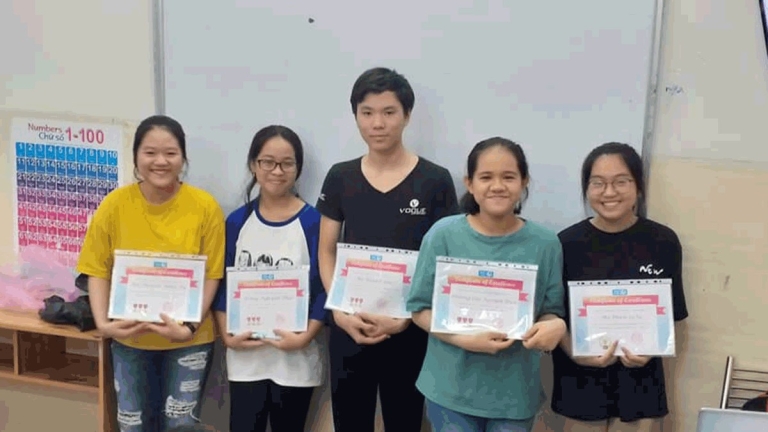 Trung tâm Ngoại ngữ Toàn Cầu