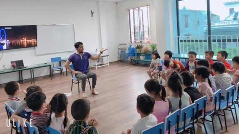 Học viện Anh ngữ A plus