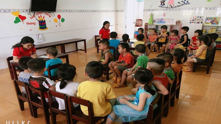 Trung tâm Ngoại Ngữ Dân Việt