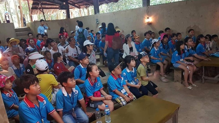 Trung Tâm Ngoại Ngữ Âu Úc Mỹ