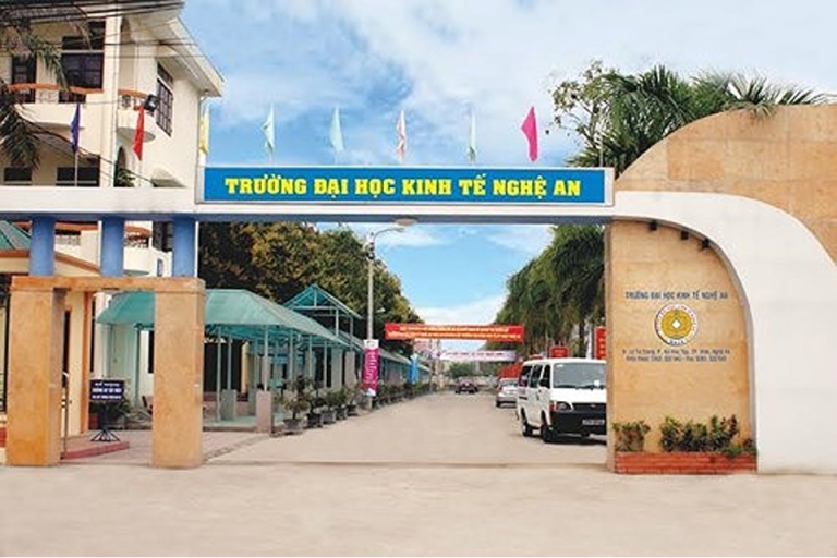 trường đại học Kinh tế Nghệ An