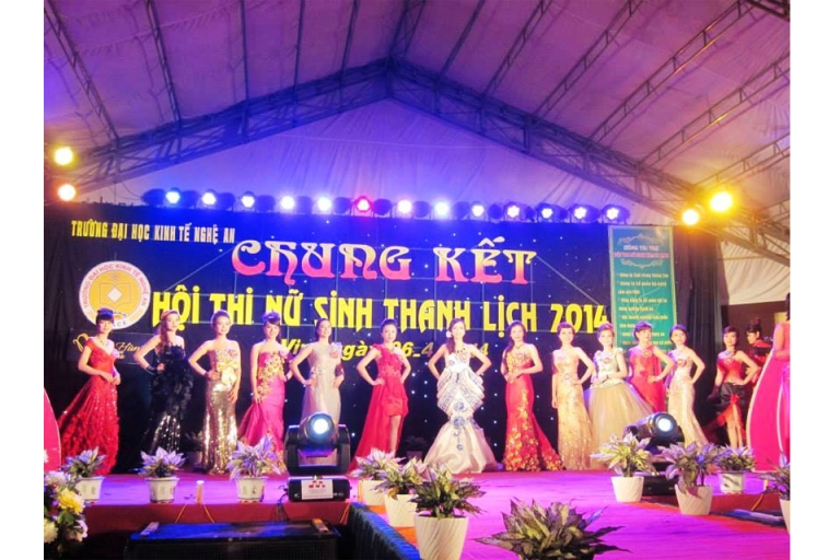 Hội thi nữ sinh thanh lịch