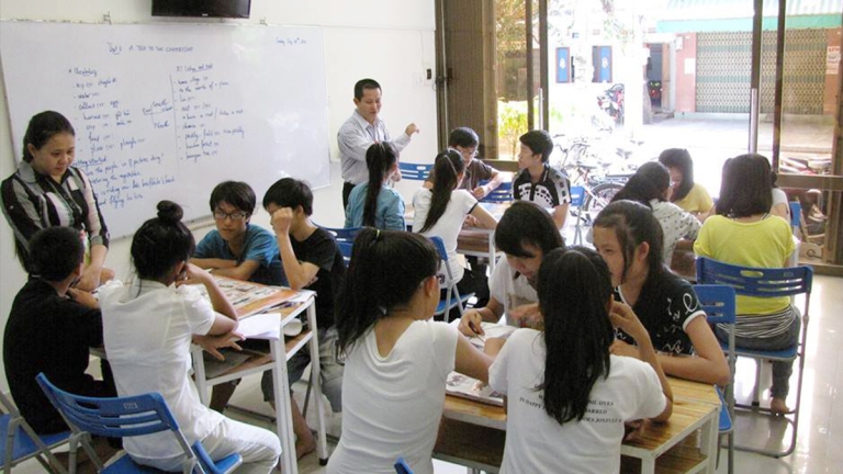 Trung Tâm Ngoại Ngữ Thế Giới Mới