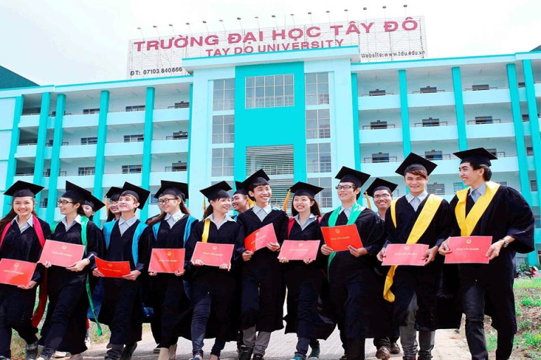 truong-dai-hoc-tay-do-1