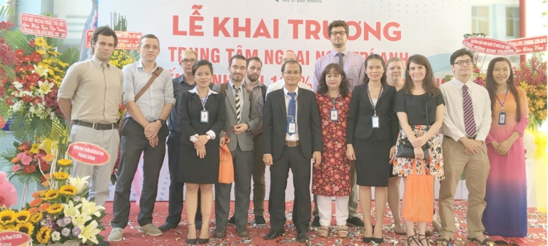 Trung Tâm Ngoại Ngữ Trí Anh